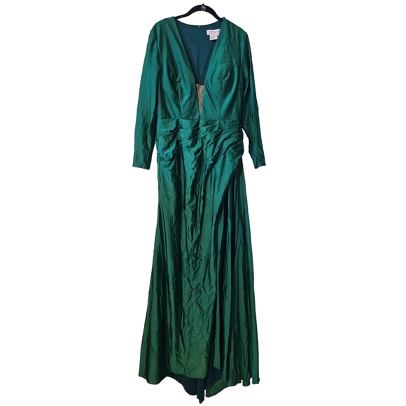 MAC DUGGAL Size 10 Plunge Emerald Side Slit Formal Dress Gown - Picture 7 of 8